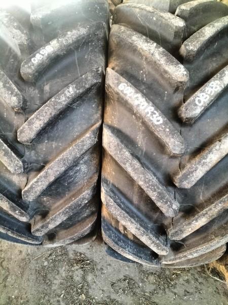 Pneu 600/70R30 5.2cm  4300€