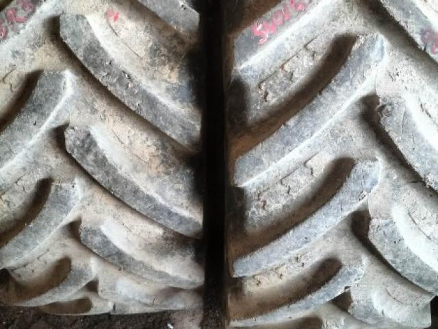 Pneu 540/65R30 2.9cm  1300€